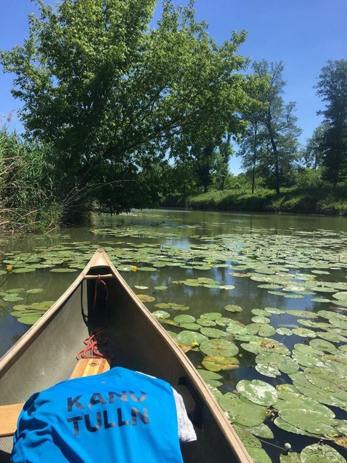 Готель Donaupark Camping Tulln Tulln An Der Donau Екстер'єр фото